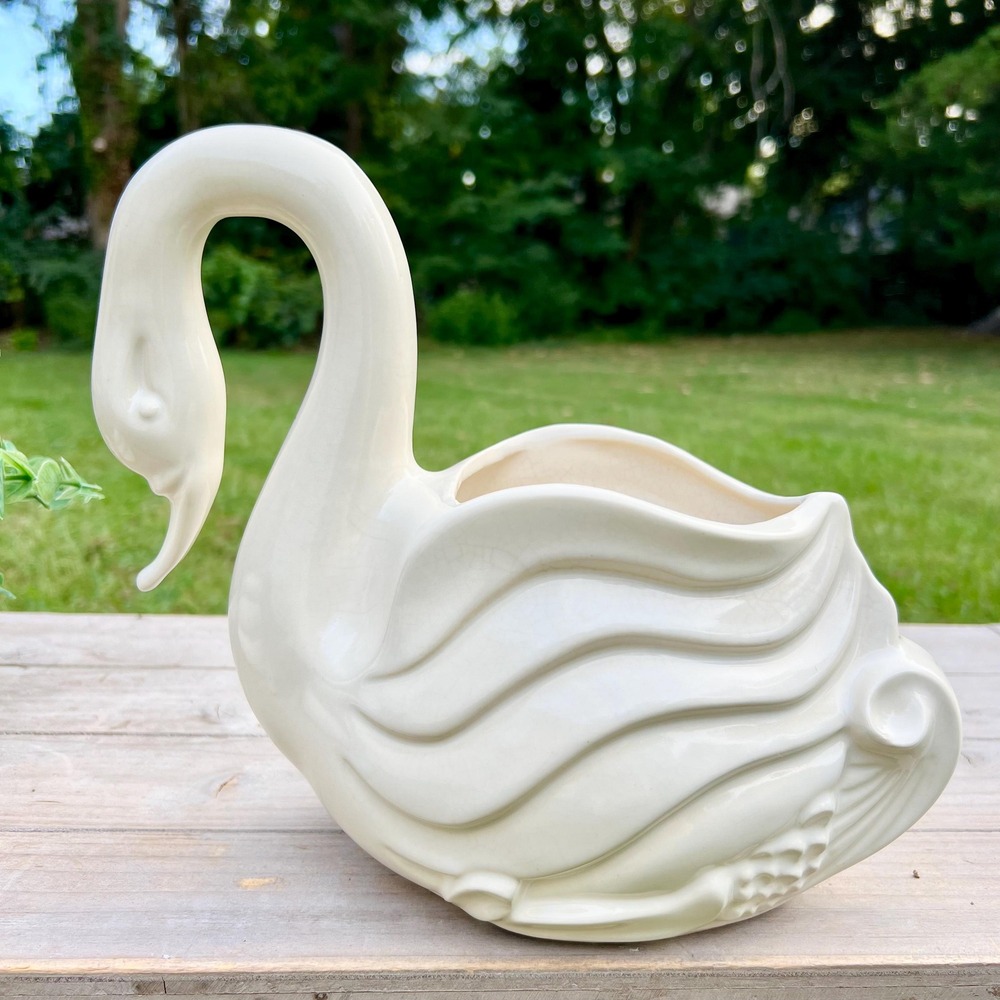 Old Vintage Ceramic White Swan Planter Vase | Made in USA - Picture 9 of 16